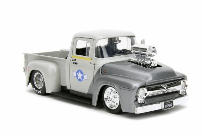 Jada Toys: Street Fighter 1956 Ford Pickup 1:24