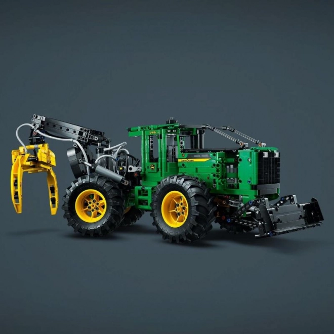 Lego Technic Lesný traktor John Deere 948L-II