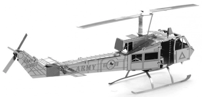 3D model vrtuľníka Bell UH-1 Huey od Metal Earth