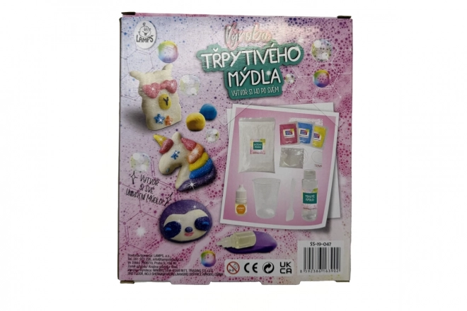 Výroba farebných mydiel pre deti