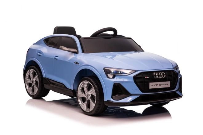 Auto na akumulátor Audi E-Tron modré
