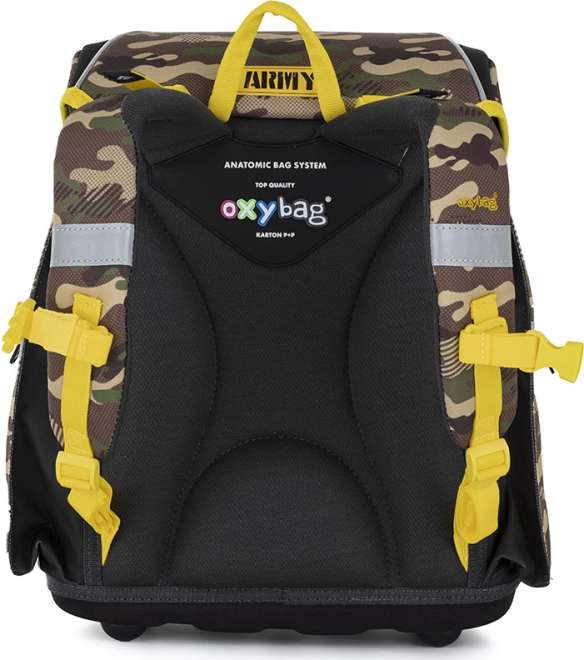 Ľahký a odolný školský batoh