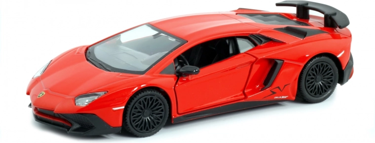 Pull-back pohon a gumové kolesá