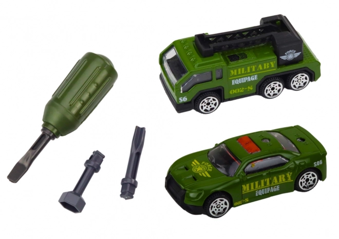 Zelený tank DIY pre deti s rozoberateľnými dielmi a zvukmi