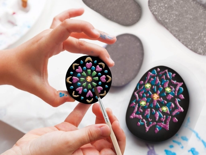 Žiarivé mandaly a dekorácie