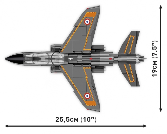 Model francúzskeho Alfa Jetu ozbrojených síl