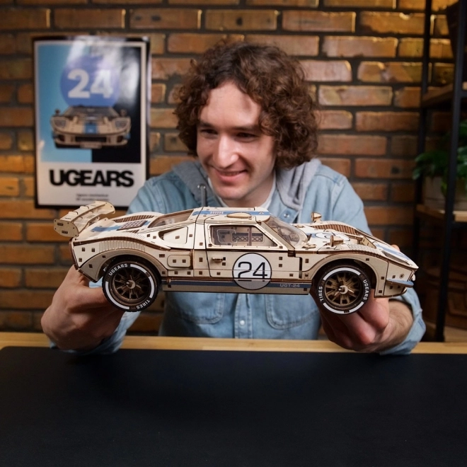 Ugears 3D drevené mechanické puzzle Endurance Racer