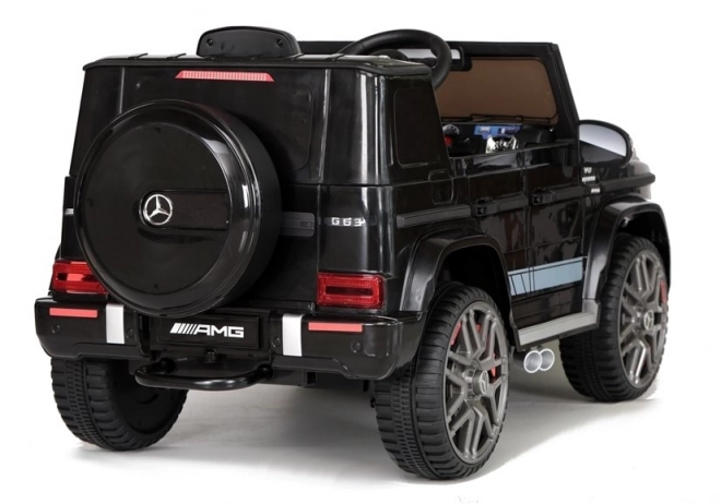 Čierny Mercedes G63 na akumulátor