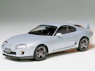 Toyota Supra - model auta na zostavenie