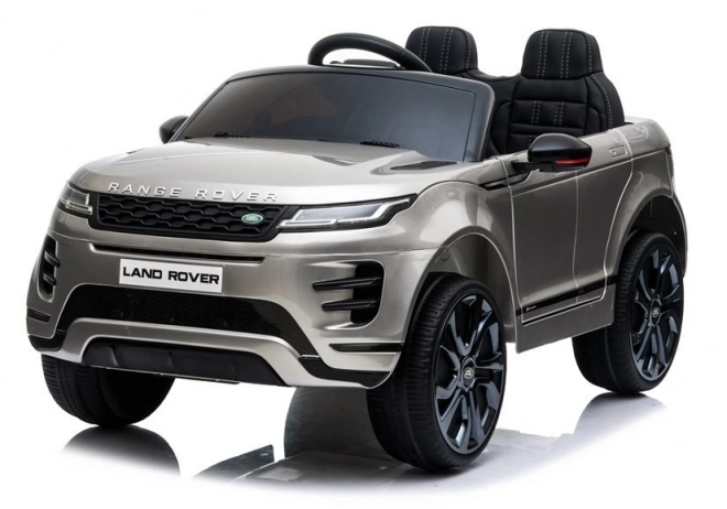 Auto na akumulátor Range Rover Evoque zo strieborného laku