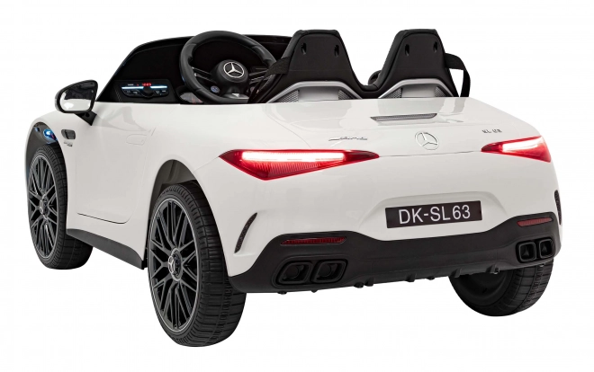 Vozidlo Mercedes Benz AMG SL63 – Biela