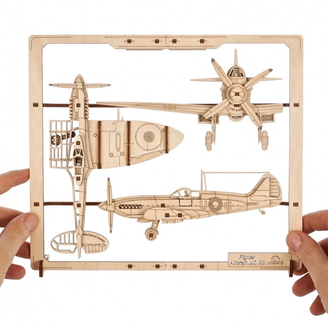 3D puzzle Ugears stíhacie lietadlo