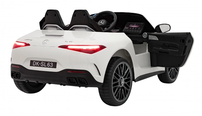 Vozidlo Mercedes Benz AMG SL63 – Biela