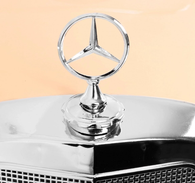 Mercedes Benz 300S Retro pre deti červený