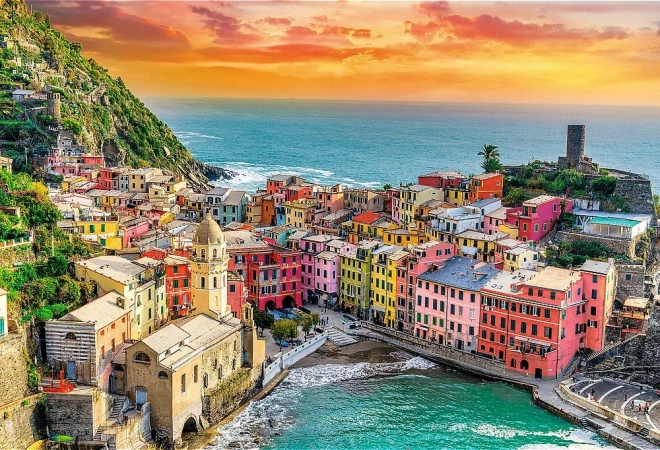 Puzzle Romantický západ slnka: Vernazza, Ligúria, Taliansko 1500 dielikov