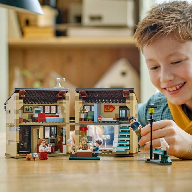 Kocky LEGO Harry Potter Privet Drive: Návšteva tety Marge