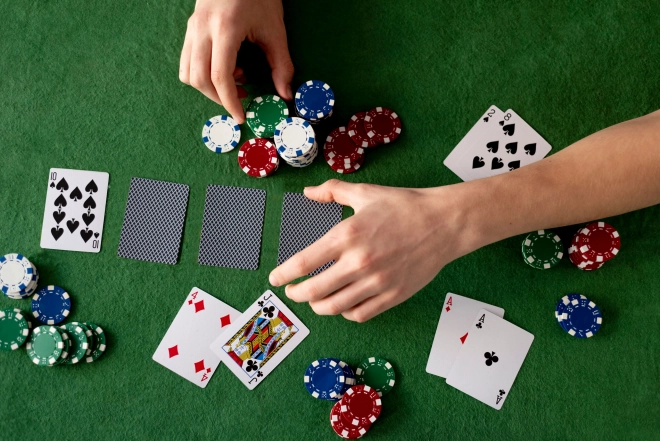 Pokerový a Blackjack set s kufrom