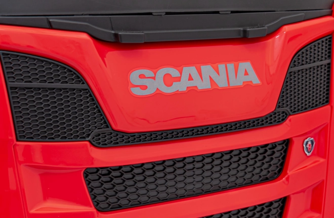 Detské auto Scania červené