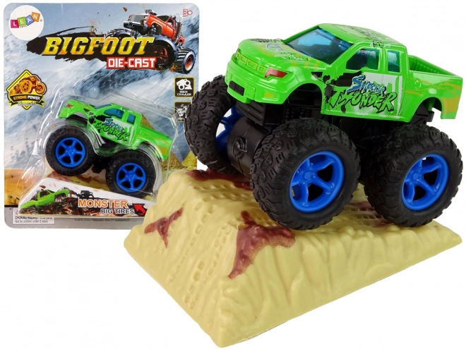 Monster Truck s Rámpou