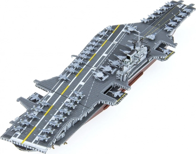 Kovová 3D puzzle USS Midway z kolekcie Metal Earth