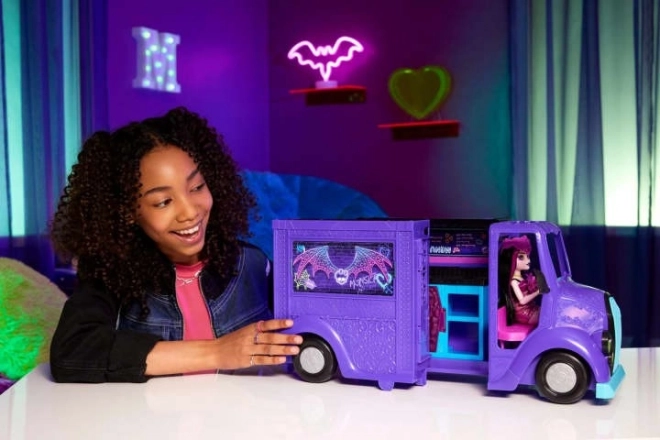 Monster High koncetný food truck s bábikou Draculaura