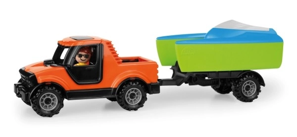 Lena Pickup s prívesom a loďkou