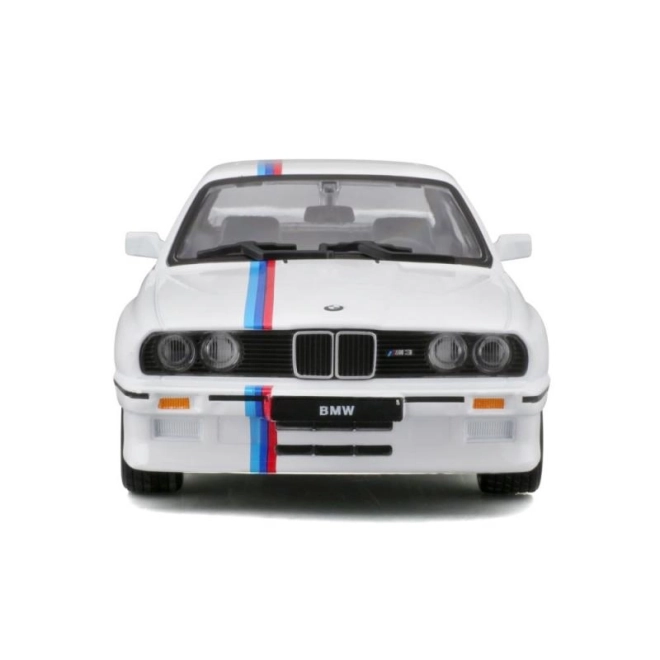 Kovový model BMW 3 Series M3 1988 Bburago