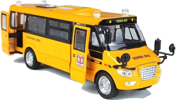 Realistické detaily a otvárateľné prvky