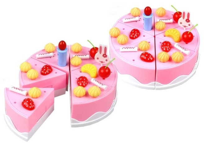 Krájacia torta so svetlami a melódiou