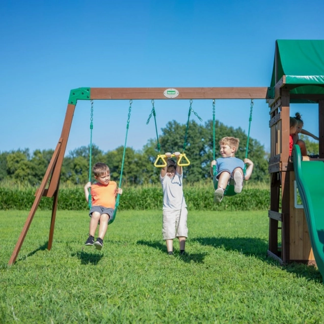 Drevené ihrisko s hojdačkami a šmykľavkou od Backyard