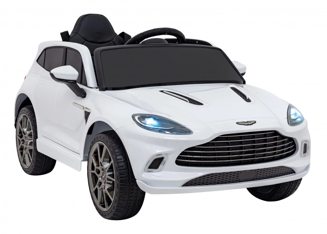 Pojazd Aston Martin DBX biely