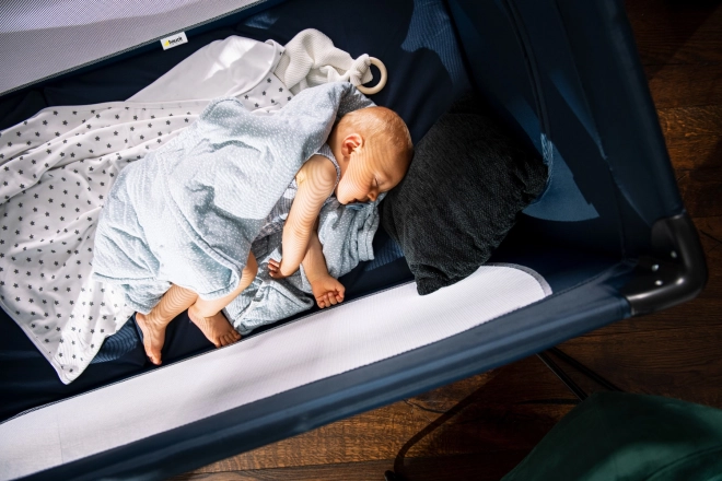 Hauck Cestovná postieľka Dream N Play Plus Navy
