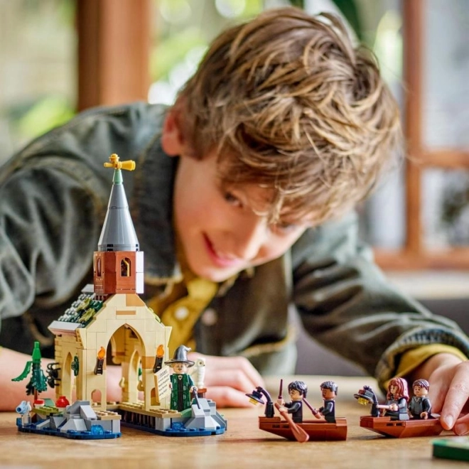 LEGO Harry Potter Loděnice u Bradavického hradu