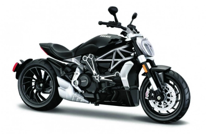 Kovový model motocyklu Ducati X Diavel S 1:12