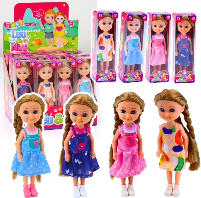 Mini bábika s dlhými vlasmi v šatách 15 cm