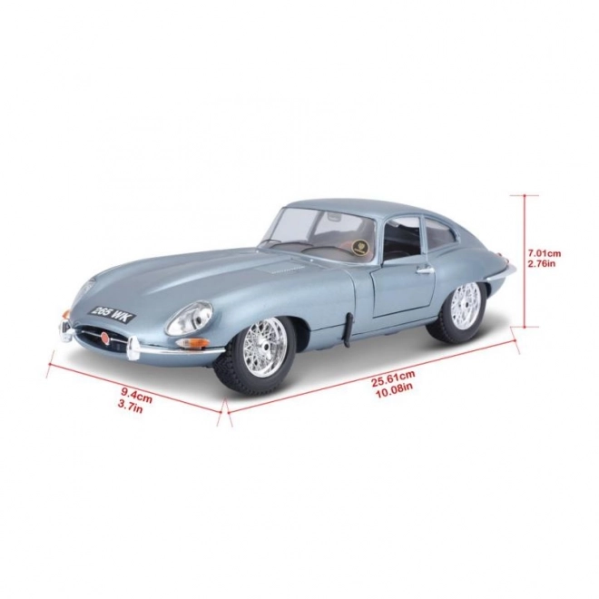 Kovový model Jaguar E Coupe od Bburago