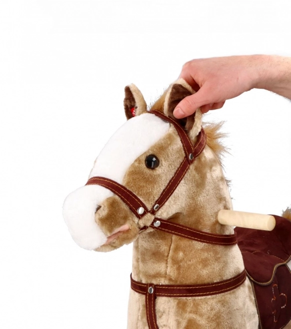 Hojdací kôň Mustang s kolesami