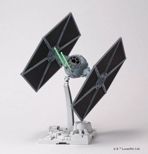 Model Star Wars TIE Fighter