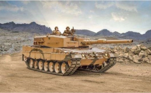 Leopard 2a4 model