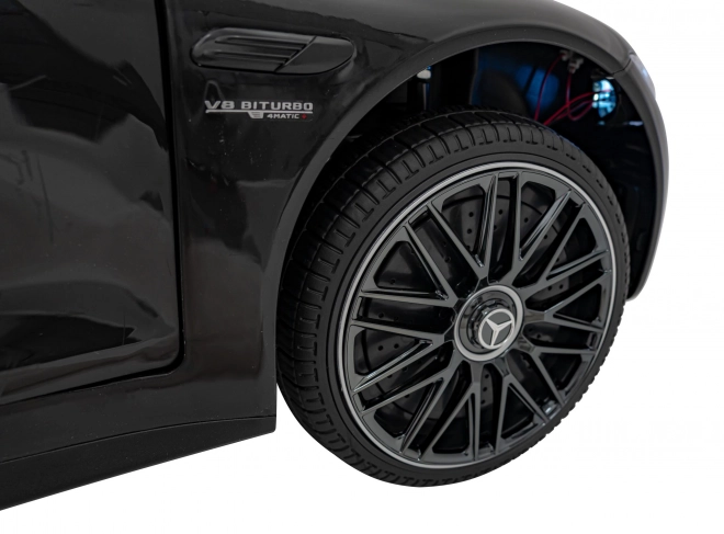 Vozidlo Mercedes Benz AMG SL63 – čierna