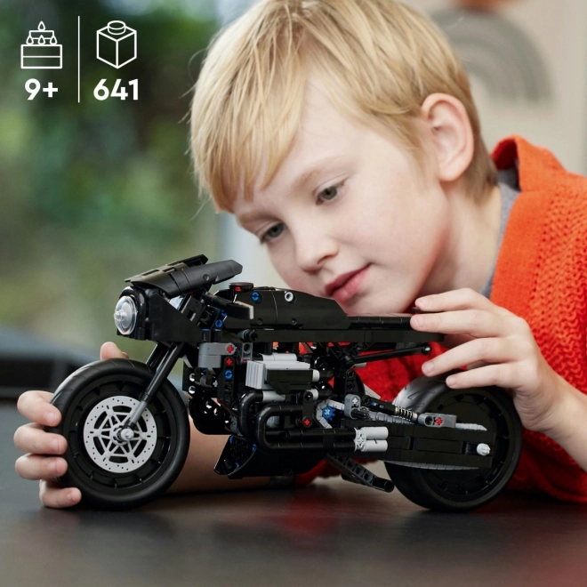 LEGO Technic Batman Motorka