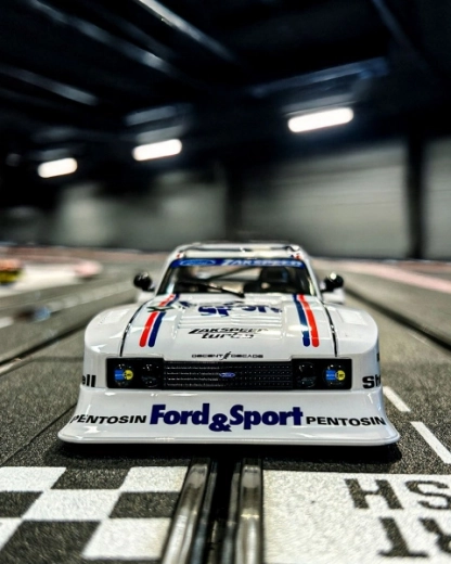 Funkčné predné a zadné svetlá