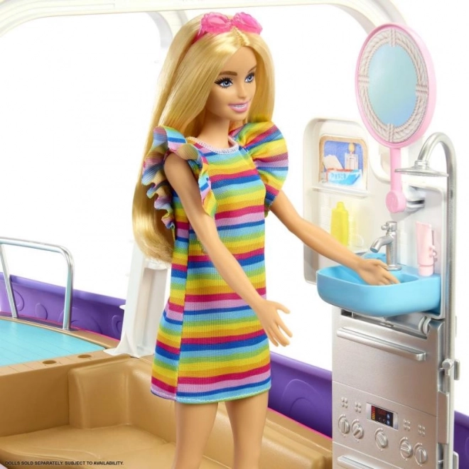 Vysnívaná loď Barbie