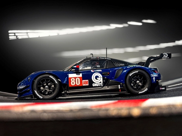 Stabilné jazdné vlastnosti vo vysokej rýchlosti