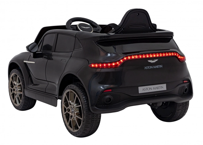 Pojazd Aston Martin DBX čierny