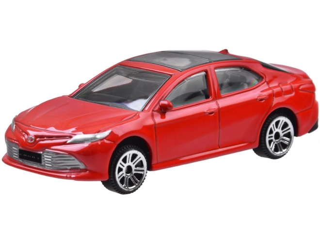 Kovové autíčko Toyota Camry 1:64