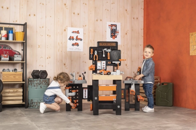 Smoby Black & Decker mega dielňa pre malých kutilov
