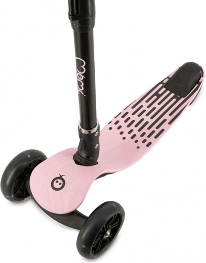 Stabilná trojkolesová konštrukcia pre prvé jazdy