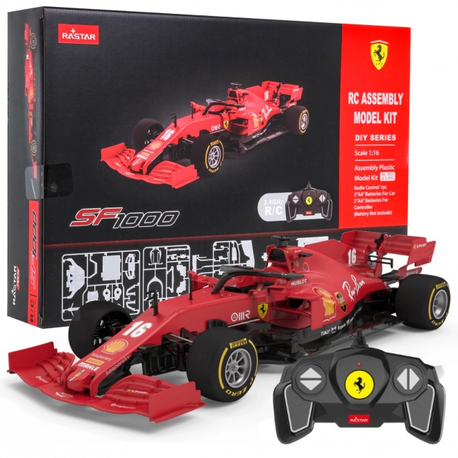 Závodný model Ferrari SF1000 červený