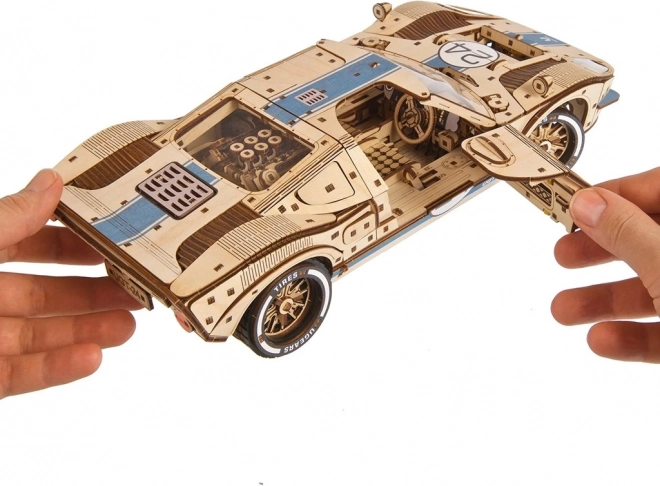 Ugears 3D drevené mechanické puzzle Endurance Racer